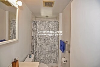 15 Princeton St, Unit 1 in Medford, MA - Foto de edificio - Building Photo