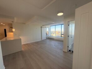 2800 N Lake Shore Dr in Chicago, IL - Building Photo - Building Photo