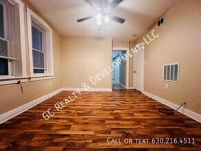 1752 N Drake Ave in Chicago, IL - Building Photo - Building Photo