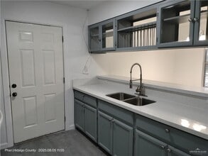 12 E Valle Vista Ave in Pharr, TX - Building Photo - Building Photo