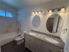 3308 Clematis St in New Orleans, LA - Foto de edificio - Building Photo