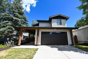 1034 Lincoln Ln in Park City, UT - Building Photo