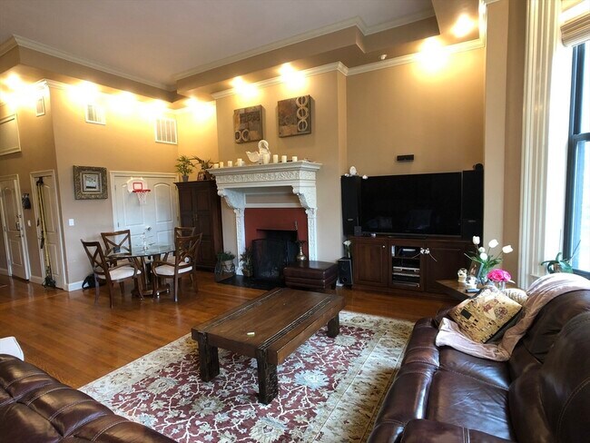 186 Beacon St in Boston, MA - Building Photo - Building Photo