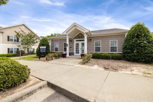 Magnolia House in Raleigh, NC - Building Photo - Building Photo