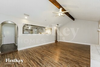 3417 Willowcrest Dr, Unit 0911 in North Richland Hills, TX - Foto de edificio - Building Photo