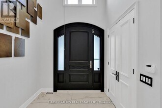 737 Woburn Ave in Toronto, ON - Building Photo - Building Photo