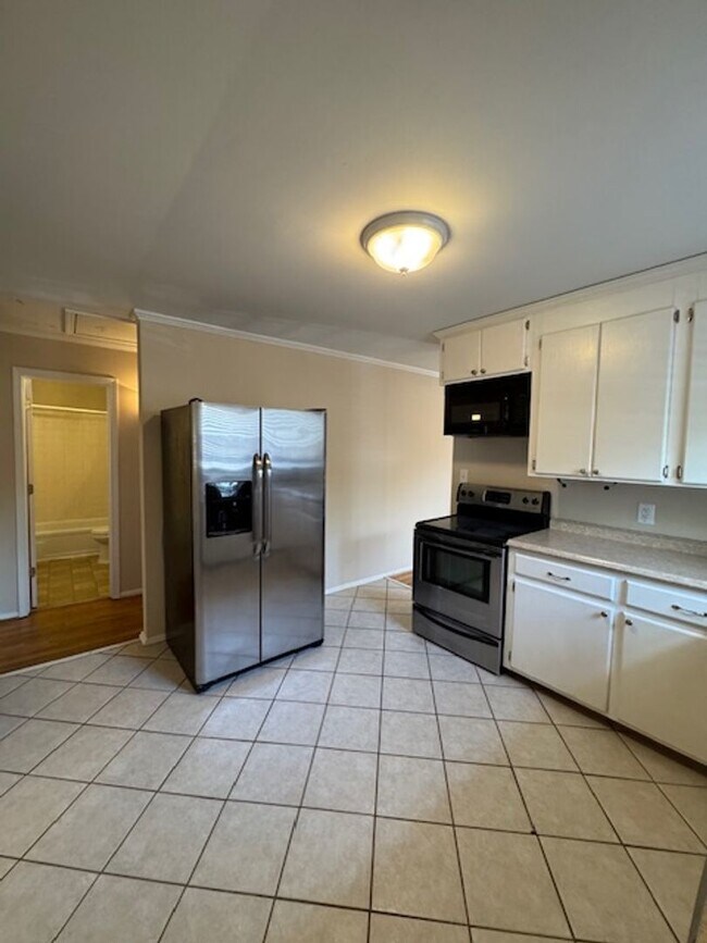 21 Dixie Ave in Greenville, SC - Building Photo - Building Photo