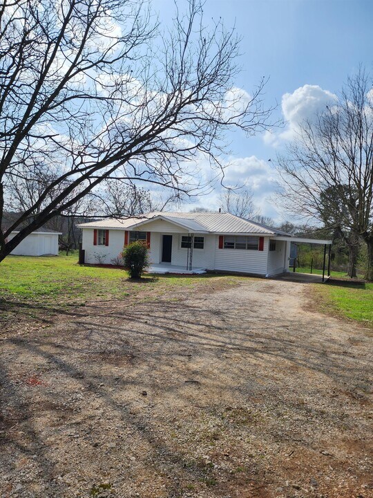 171 Grove Chapel Church Rd in Winterville, GA - Building Photo