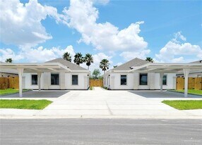 7703 N 58th St, Unit 5 in Mission, TX - Building Photo