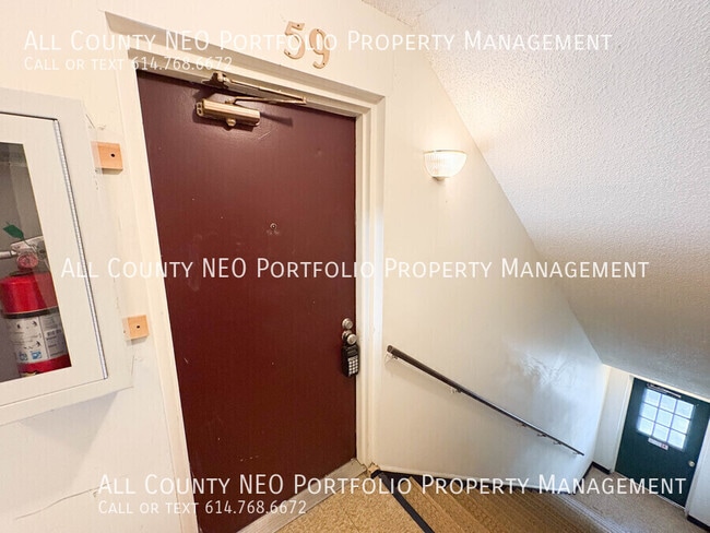 property at 1015 S Court St