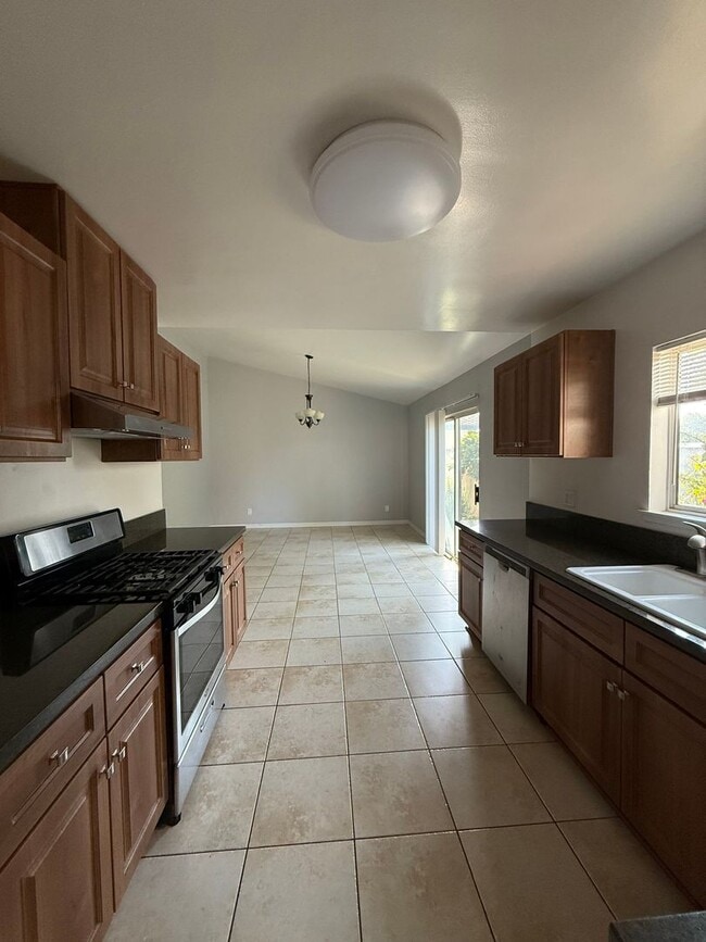 20152 Septo St in Los Angeles, CA - Building Photo - Building Photo