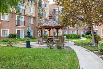 Canyon Country Senior in Canyon Country, CA - Building Photo - Building Photo