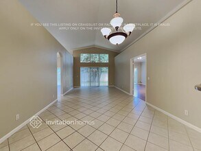 7613 Colony Lake Dr in Boynton Beach, FL - Building Photo - Building Photo