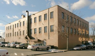 170 Union St in Lynn, MA - Building Photo - Other