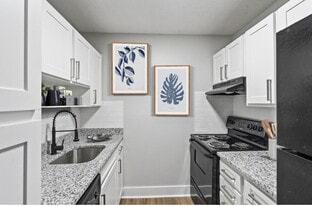 Brentwood Hills Luxury Townhomes