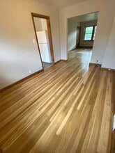6631 W Center St in Wauwatosa, WI - Building Photo - Building Photo