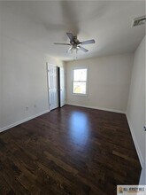 24 James Ave in Old Bridge, NJ - Building Photo - Building Photo