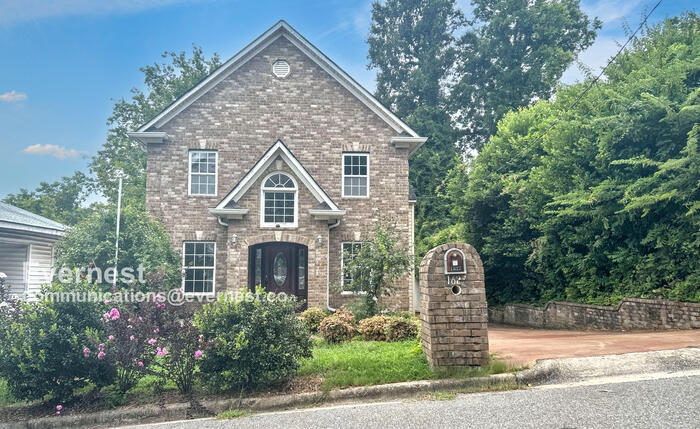 1627 26th Ave S in Birmingham, AL - Building Photo