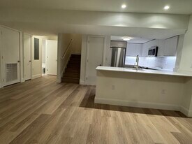 1065 Commonwealth Ave, Unit 4-47 in Boston, MA - Building Photo