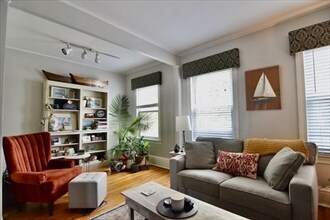 29 Mercer St, Unit 2 in Boston, MA - Building Photo