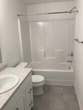 307 Toronto Dr in Hillsboro, ND - Building Photo - Building Photo