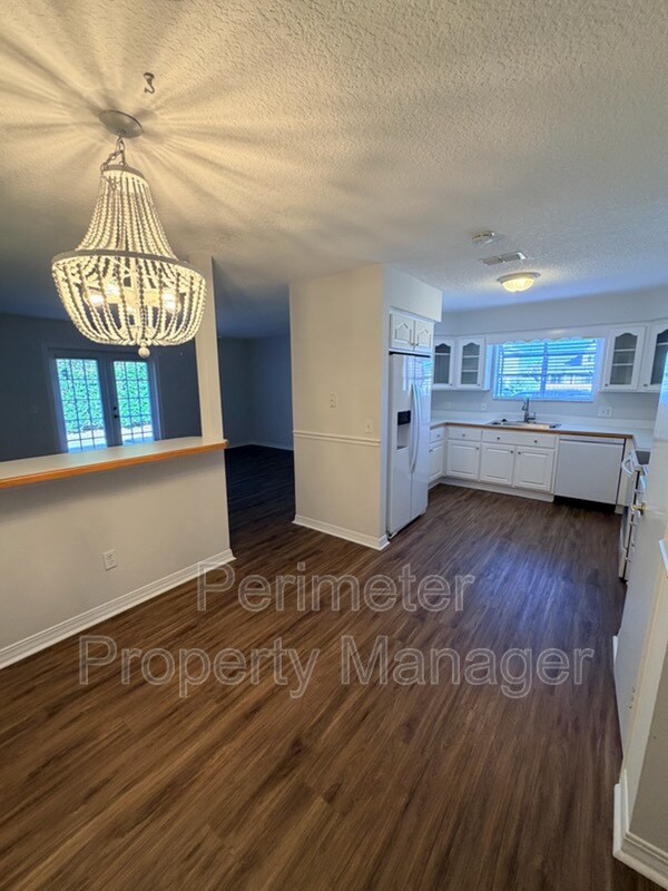 property at 27 Monterey St