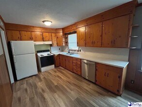 2100 3rd Loop Rd in Florence, SC - Building Photo - Building Photo