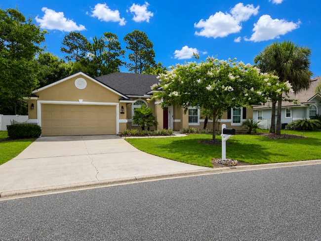 property at 33410 Sunny Parke Cir