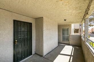 3790 Shirebrook Dr in Las Vegas, NV - Building Photo - Building Photo