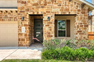 6325 Antigo Ln in Austin, TX - Building Photo - Building Photo