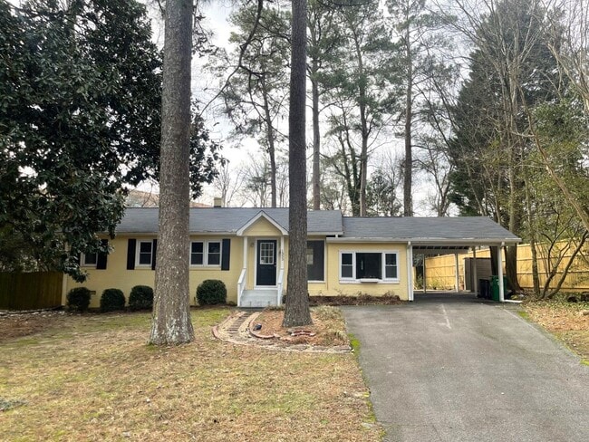 property at 1333 Victor Rd NE