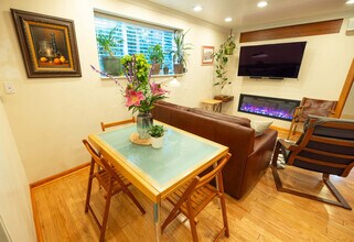 3148 College Ave, Unit SI ID1462595P in Berkeley, CA - Building Photo - Building Photo