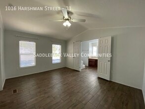 1016 Harshman St in Rawlins, WY - Building Photo - Building Photo