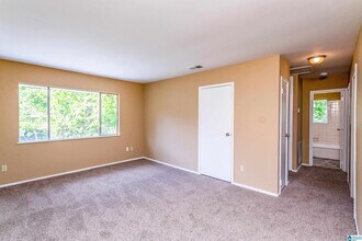 1112 S Gale Dr in Birmingham, AL - Building Photo - Building Photo