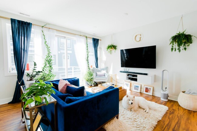 635 Fairview Ave NE, Unit 3 in Grand Rapids, MI - Foto de edificio - Building Photo