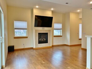 185 Eagle Crest Dr in The Dalles, OR - Building Photo - Building Photo