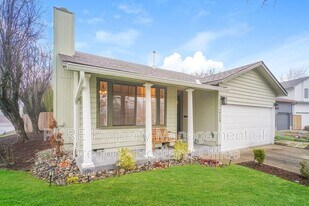 10449 SW Keri Ct in Tigard, OR - Building Photo