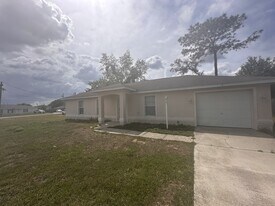 9 Cedar Cir in Ocala, FL - Building Photo