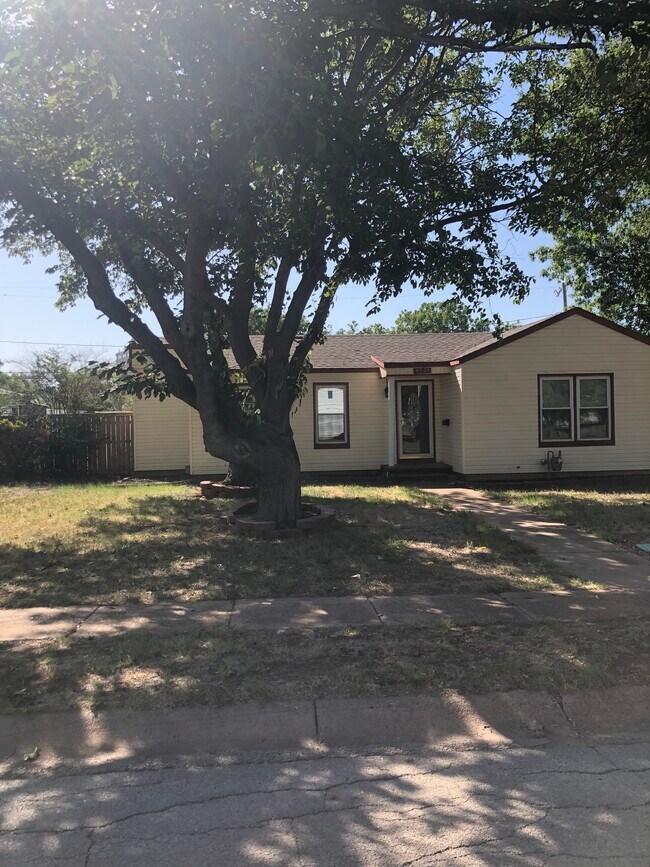 4223 Faith Rd Rentals in Wichita Falls, TX