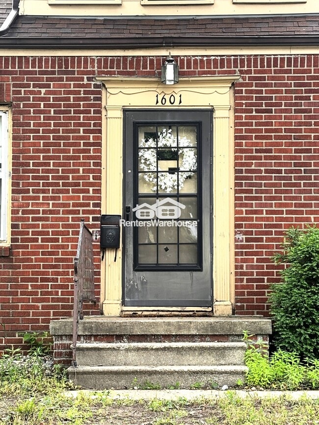 1601 56th St in Des Moines, IA - Building Photo - Building Photo