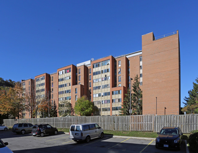 Cumberland Gage in Hamilton, ON - Building Photo - Building Photo