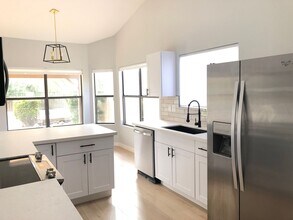 2503 E Taxidea Way in Phoenix, AZ - Building Photo - Building Photo