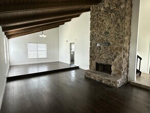 1605 Old Cypress Trail in Wellington, FL - Building Photo - Building Photo