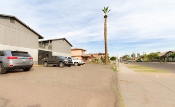 West Polk Apartments in Phoenix, AZ - Building Photo - Building Photo