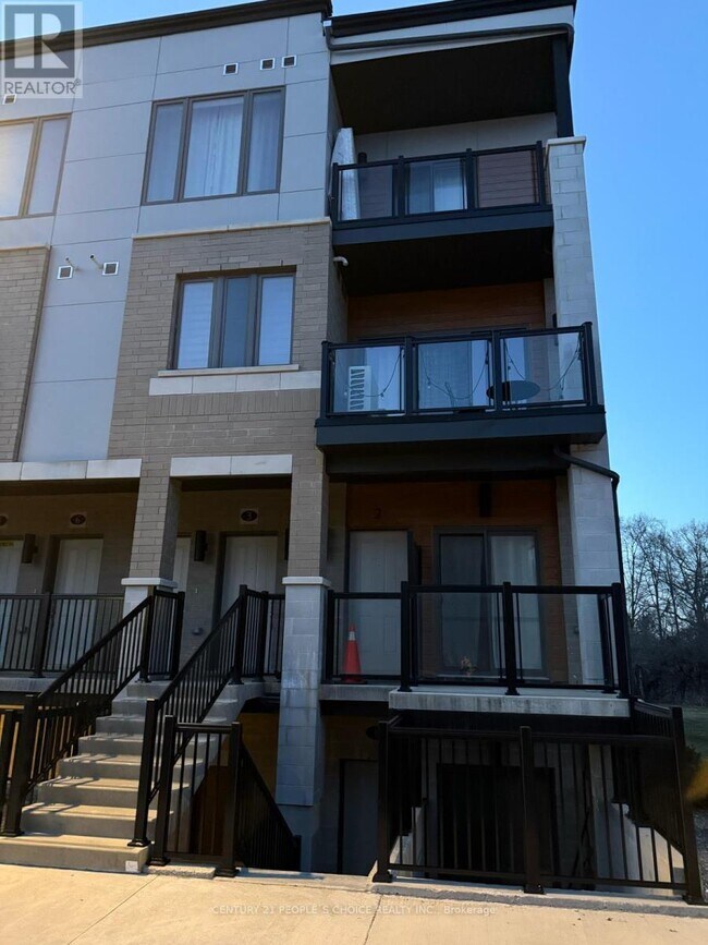 25-25 Isherwood Ave