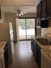 Nicollet Woods Apartments in Bloomington, MN - Foto de edificio - Building Photo