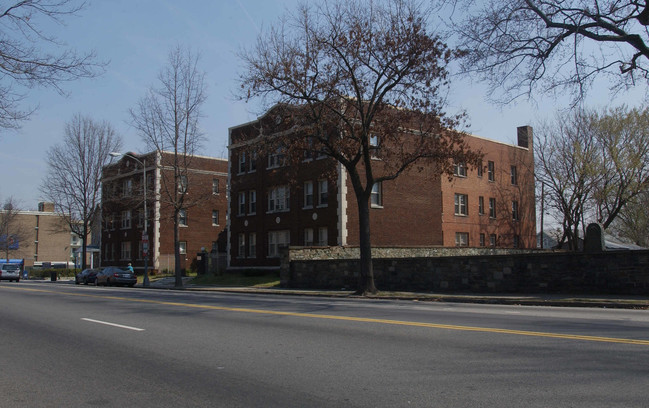 6645 Georgia Ave NW in Washington, DC - Building Photo - Building Photo