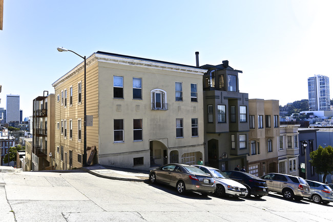 100 Varennes St in San Francisco, CA - Building Photo - Building Photo