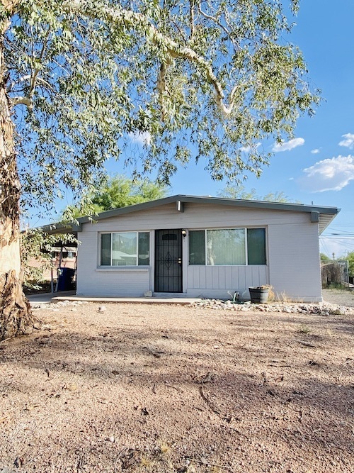 814 E Waverly St in Tucson, AZ - Building Photo