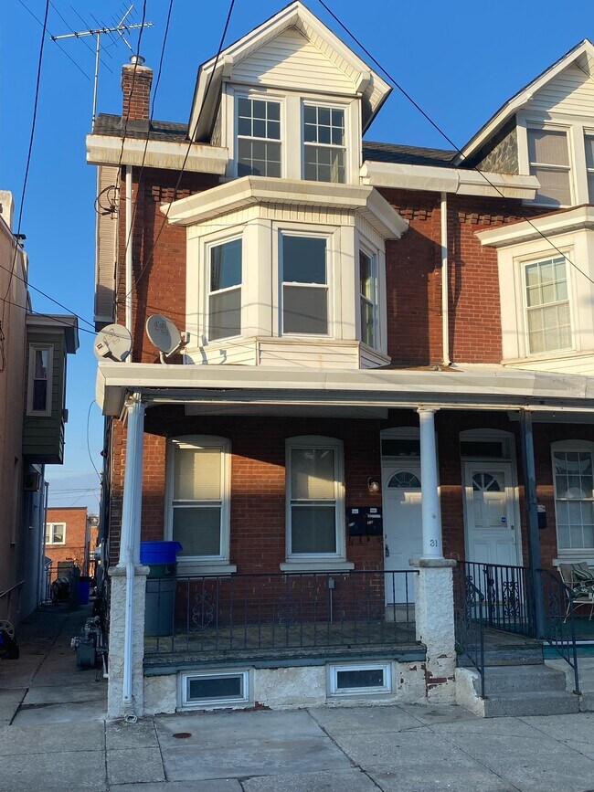 31 E Rambo St Unit 2 Rentals in Bridgeport, PA